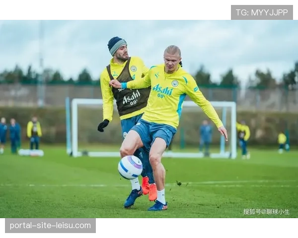 瓜迪奥拉换人调整,科瓦契奇替换德布劳内登场 瓜迪奥拉换人调整,科瓦契奇替换德布劳内登场